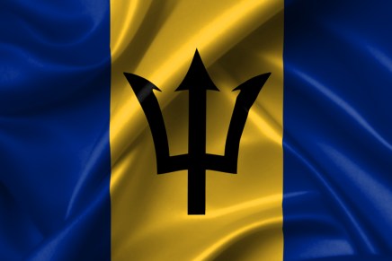 Barbados: un solo partito in Parlamento, per la prima volta una donna&nbsp;premier