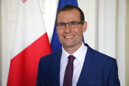 Malta: avvicendamento al governo, ma pochi&nbsp;cambiamenti