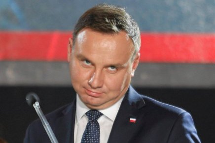 Polonia: Andrzej Duda resta presidente per 400.000&nbsp;voti