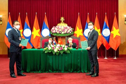 Vietnam e Laos stringono accordi per una cooperazione multisettoriale Vietnam e Laos stringono accordi per una cooperazione multisettoriale