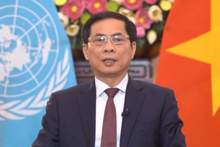 Guerra in Ucraina: il Vietnam chiede il cessate il fuoco e promuove gli scambi agricoli con la&nbsp;Russia