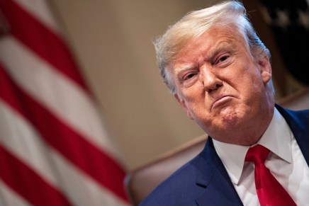 Continuano i tanti guai legali di Trump Continuano i tanti guai legali di Trump