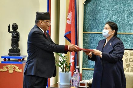 Nepal: il leader maoista Pushpa Kamal Dahal alla guida del&nbsp;governo