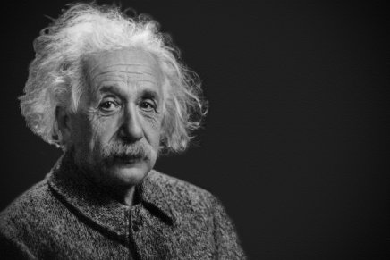 Albert Einstein: “Perché il socialismo?” (1949)