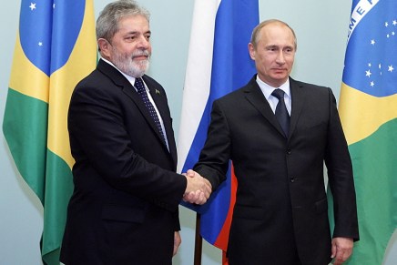 Nord Stream: Occidente colpevole, Lula schiera il suo Brasile al fianco di Russia e Cina Nord Stream: Occidente colpevole, Lula schiera il suo Brasile al fianco di Russia e Cina