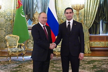 Turkmenistan: maggioranza assoluta per il Partito Democratico del presidente Berdimuhamedow Turkmenistan: maggioranza assoluta per il Partito Democratico del presidente Berdimuhamedow