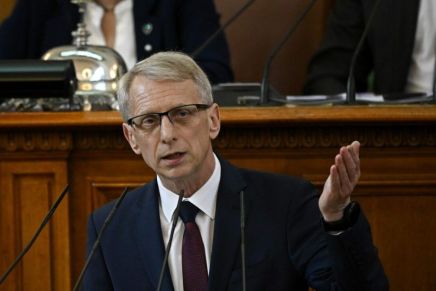 Bulgaria: compromesso raggiunto, Nikolaj Denkov primo&nbsp;ministro