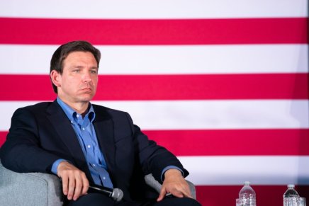 DeSantis e i migranti: più oscurantista di&nbsp;Trump?