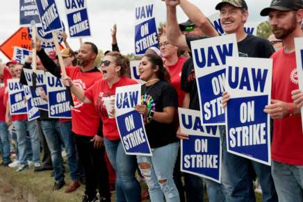 Il nuovo contratto dello UAW: vittoria per tutti i&nbsp;sindacati?