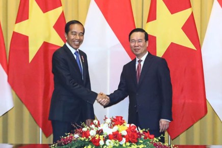Il Presidente indonesiano Joko Widodo in visita in Vietnam per rafforzare i legami&nbsp;bilaterali