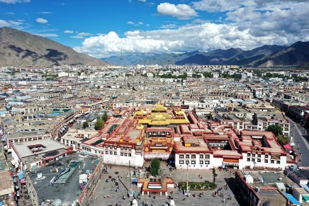 Cina: il progresso dei diritti umani in Tibet Cina: il progresso dei diritti umani in Tibet