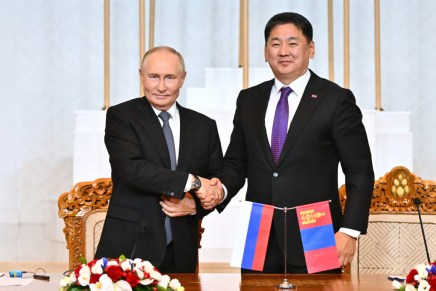 La Mongolia accoglie Putin e ignora il fantomatico mandato d’arresto contro il leader&nbsp;russo
