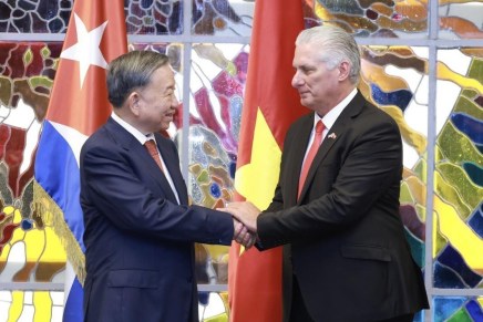 Vietnam e Cuba celebrano la loro indissolubile amicizia con la visita di Tô&nbsp;Lâm