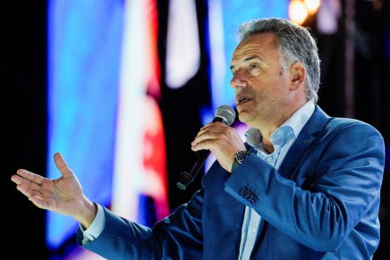 Il fronte progressista latinoamericano alla riconquista dell’Uruguay con Yamandú&nbsp;Orsi