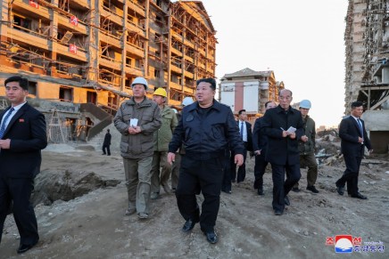 Kim Jong Un visita le aree alluvionate nella provincia del P’yŏngan&nbsp;Settentrionale