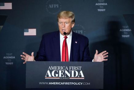 “America First” non può privare le altre nazioni del diritto allo sviluppo “America First” non può privare le altre nazioni del diritto allo sviluppo