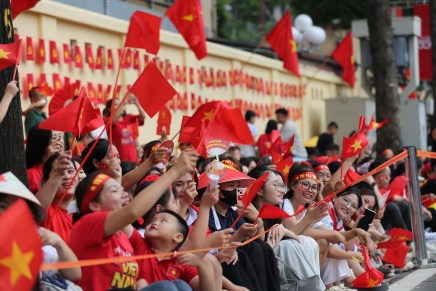 Giulio Chinappi: “Le risoluzioni chiave aiutano il Vietnam a decollare”