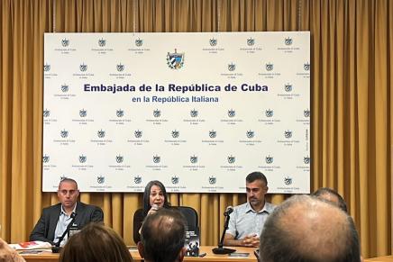 “Una rivoluzione può essere figlia solo della cultura e delle idee” – Presentazione a Roma presso l’Ambasciata di Cuba “Una rivoluzione può essere figlia solo della cultura e delle idee” – Presentazione a Roma presso l’Ambasciata di Cuba
