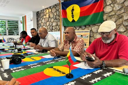 Le forze indipendentiste e patriote della Nuova Caledonia hanno rifiutato l’accordo con la Francia, ribadendo l’obiettivo dell’indipendenza Le forze indipendentiste e patriote della Nuova Caledonia hanno rifiutato l’accordo con la Francia, ribadendo l’obiettivo dell’indipendenza