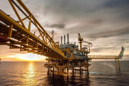 All’orizzonte del mercato comincia a delinearsi un eccesso di offerta di petrolio senza precedenti: “Diverse spedizioni restano invendute”