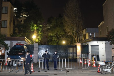 L’intrusione con un coltello nell’ambasciata cinese rivela pericolose tendenze della destra in&nbsp;Giappone