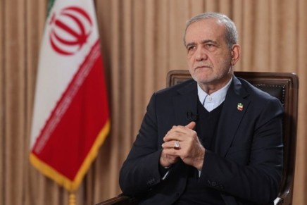 Il presidente iraniano mette in guardia dal complotto dei nemici per seminare discordia nella&nbsp;regione