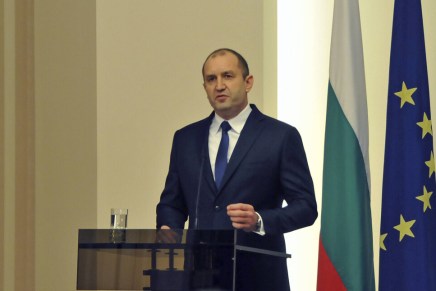 Bulgaria: all’insegna dell’euroscetticismo, la vittoria di Radev pone fine alla lunga crisi&nbsp;politica