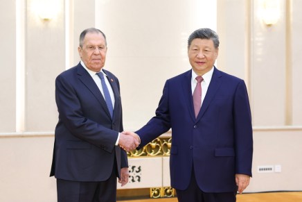 Lavrov a Pechino, Xi Jinping rilancia il partenariato sino-russo in un mondo sempre più&nbsp;instabile