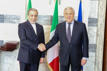 Araghchi condanna il silenzio europeo sugli attacchi USA-israeliani contro gli impianti nucleari&nbsp;iraniani