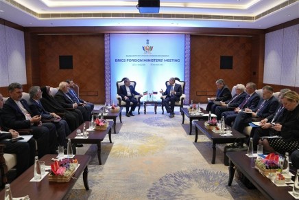 L’Iran e la Russia sottolineano il ruolo dei BRICS nella sicurezza del Golfo&nbsp;Persico
