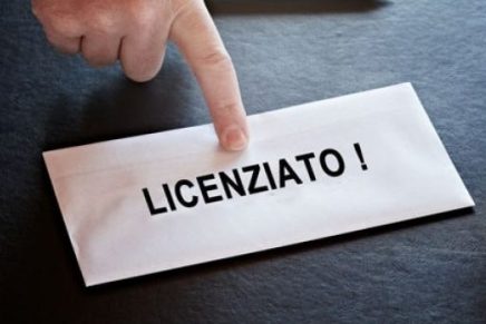 Dalla parte di Simone, il suo licenziamento è politico ed&nbsp;immotivato