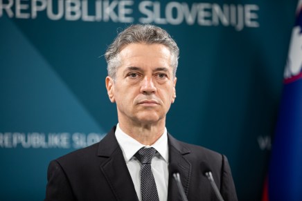 Slovenia verso nuove elezioni: la crisi del dopo-Golob e il rischio di una frammentazione&nbsp;permanente