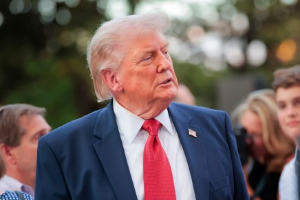 USA isolati e alleati in fuga: l’Iran resiste e mette all’angolo Trump
