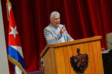 Díaz-Canel: «La nostra amata Cuba vive le ore più difficili di questo secolo e abbiamo la responsabilità storica di&nbsp;salvarla»