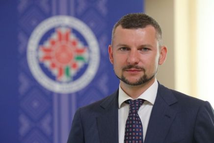 Anatol’ Hlaz: «La diplomazia deve impedire che lo scontro diventi&nbsp;inevitabile»