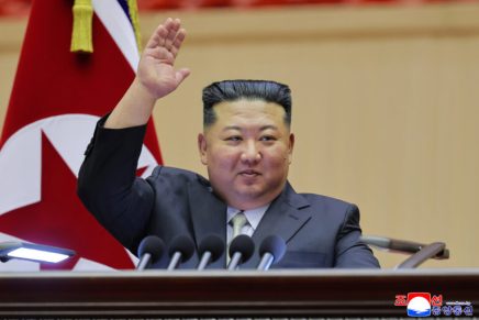 Discorso di Kim Jong Un alla riunione inaugurale della XV Conferenza Nazionale degli Insegnanti Discorso di Kim Jong Un alla riunione inaugurale della XV Conferenza Nazionale degli Insegnanti