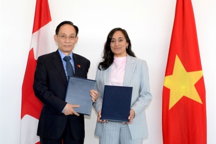 Vietnam e Canada adottano il Piano d’Azione per attuare il Partenariato&nbsp;Strategico