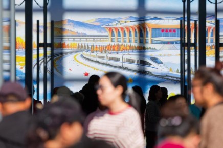 Le nuove linee cinesi ad alta velocità danno impulso al turismo durante le&nbsp;festività